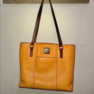 Dooney & Bourke Purse